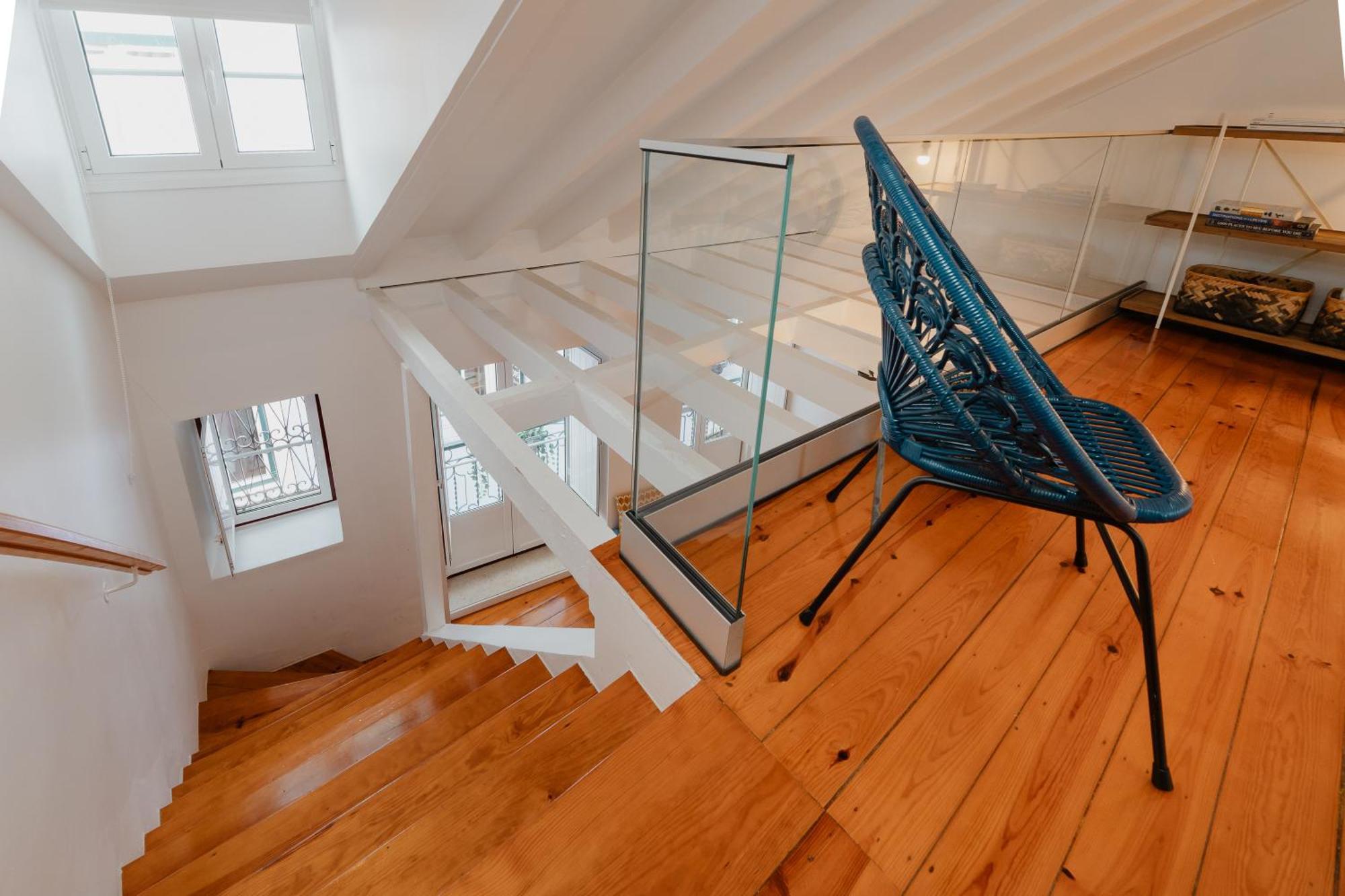 Stylish Getaway In A Mezzanine Flat By The Castle Apartman Lisboa Kültér fotó